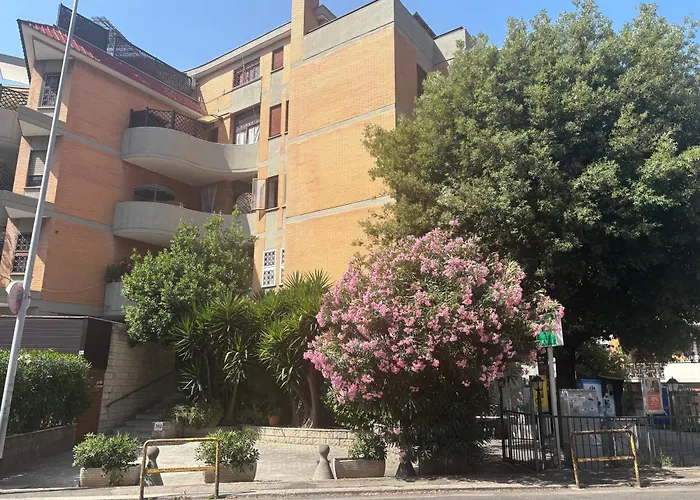 Last Floor Aurelio Vaticano * Rom